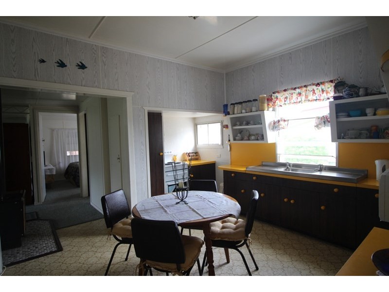 98 Campbell Street, Millmerran QLD 4357