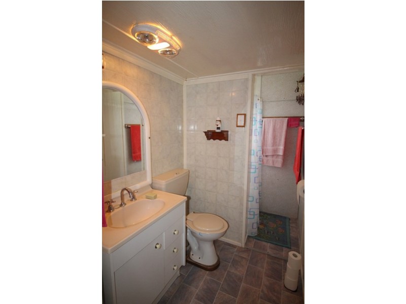 98 Campbell Street, Millmerran QLD 4357