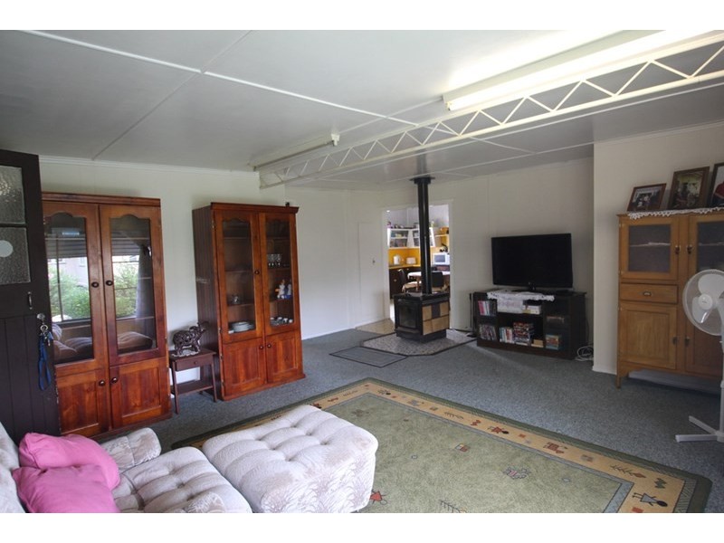 98 Campbell Street, Millmerran QLD 4357