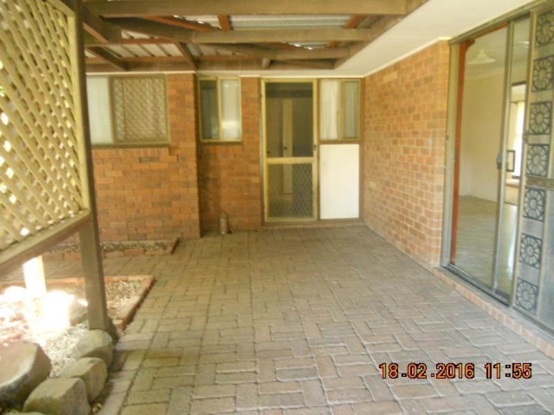 24 Hill Street, Pittsworth QLD 4356