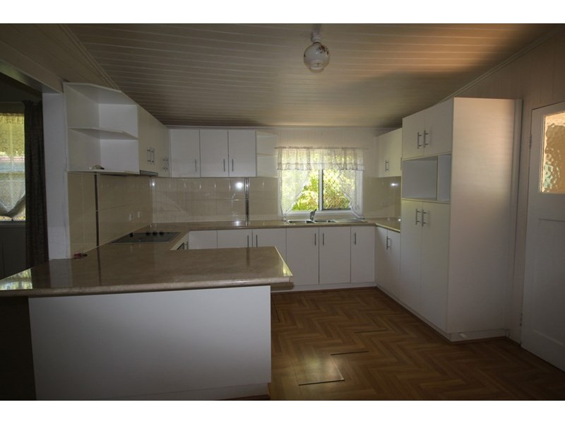 17 Allport, Pittsworth QLD 4356