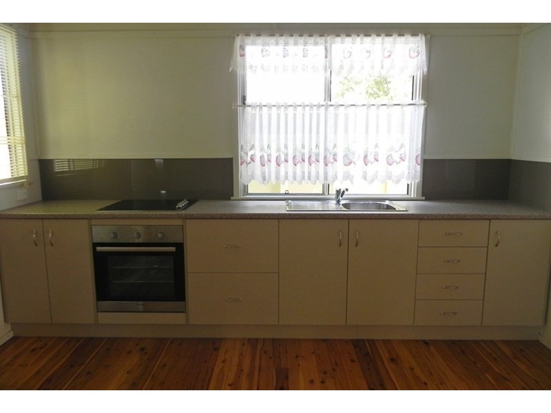 6 Briggs, Pittsworth QLD 4356