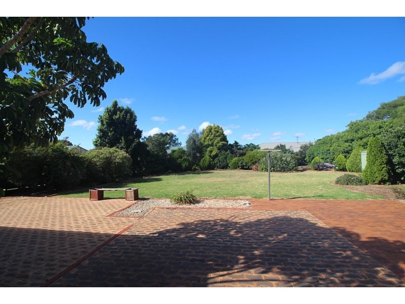 4 Fryar, Pittsworth QLD 4356