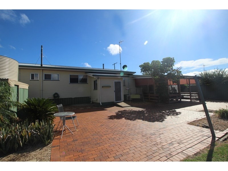 4 Fryar, Pittsworth QLD 4356