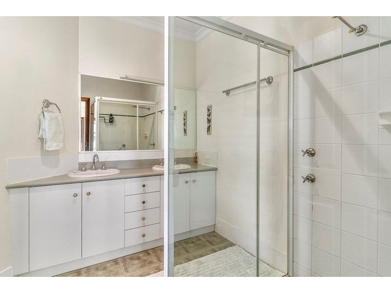 385 Hodgsonvale Road, Hodgson Vale QLD 4352