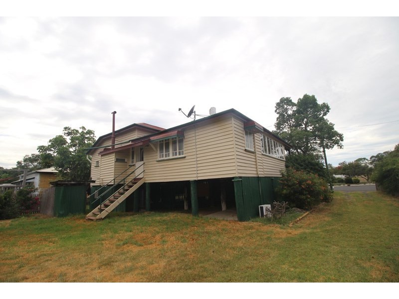 19 Walpole, Millmerran QLD 4357
