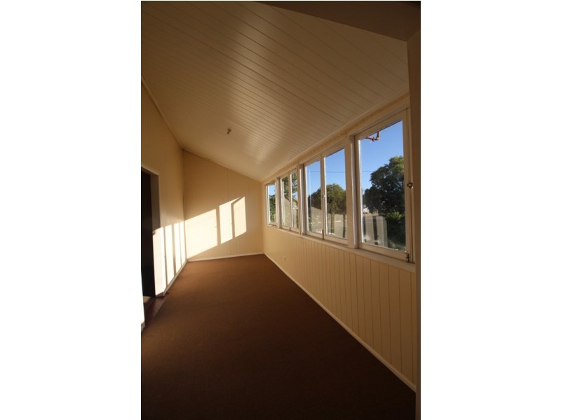 19 Walpole, Millmerran QLD 4357