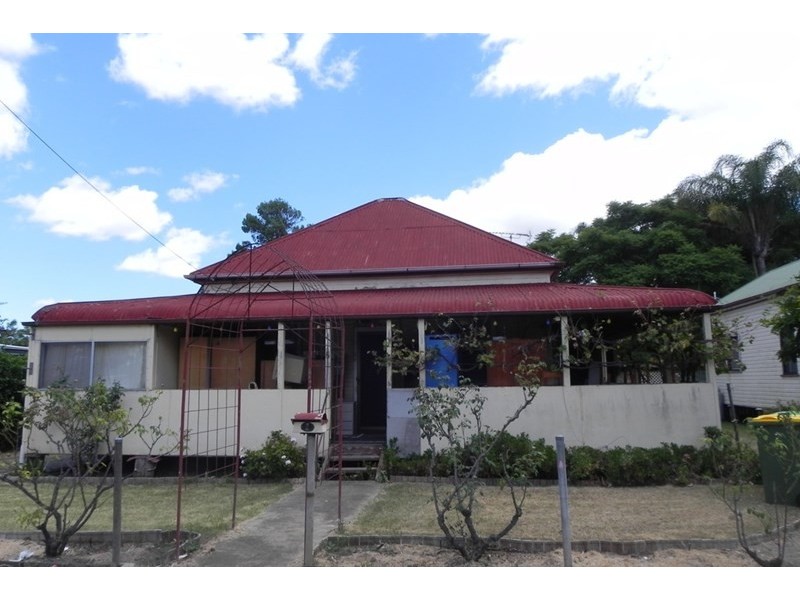 5 Allport, Pittsworth QLD 4356