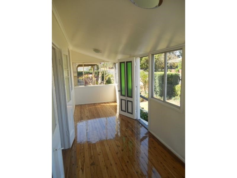 9 Allport Street, Pittsworth QLD 4356