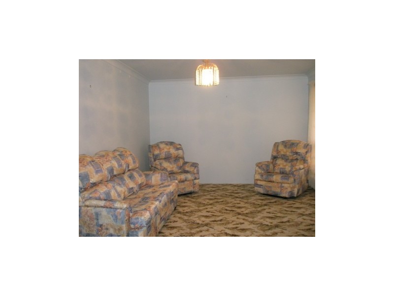 22 White, Pittsworth QLD 4356