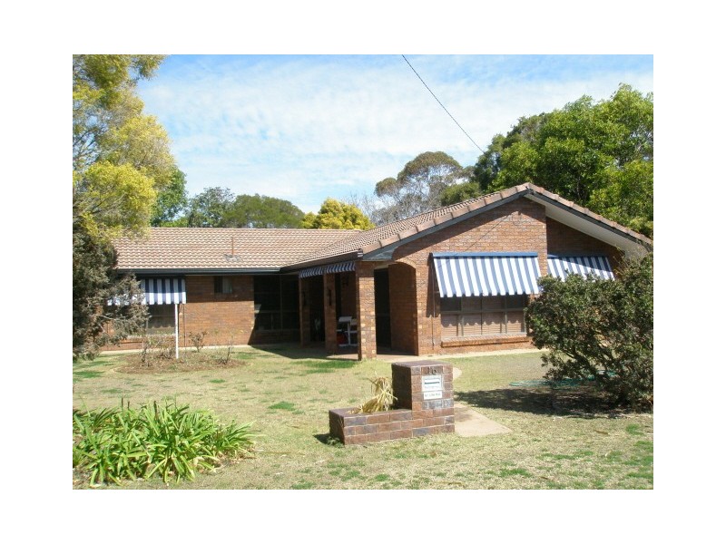 16 White, Pittsworth QLD 4356