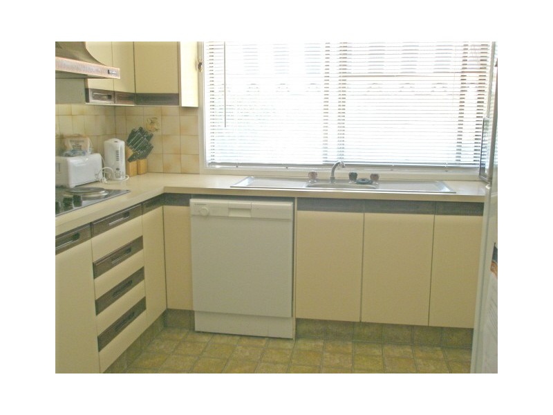 16 White, Pittsworth QLD 4356