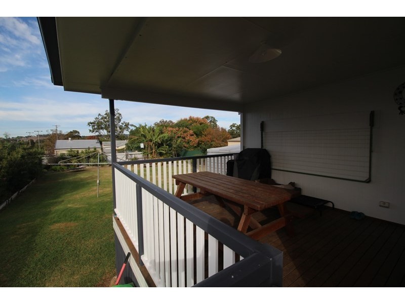 5 John, Southbrook QLD 4363