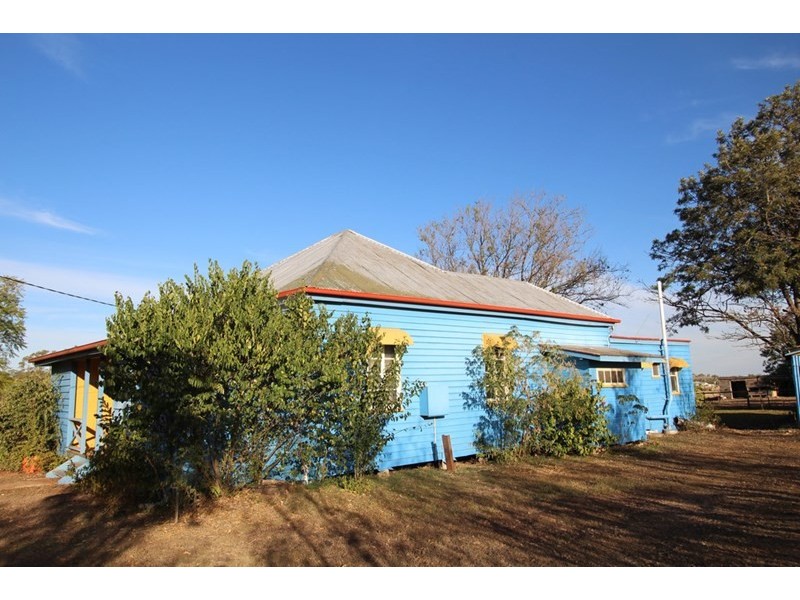 2 Weale, Pittsworth QLD 4356