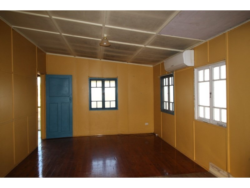 2 Weale, Pittsworth QLD 4356