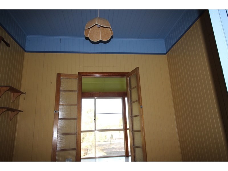 2 Weale, Pittsworth QLD 4356