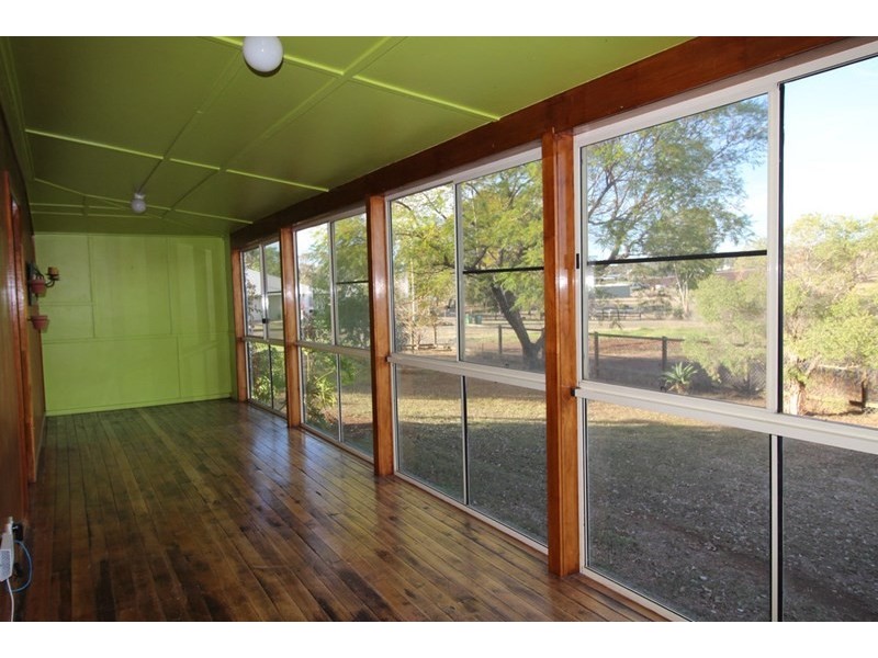 2 Weale, Pittsworth QLD 4356