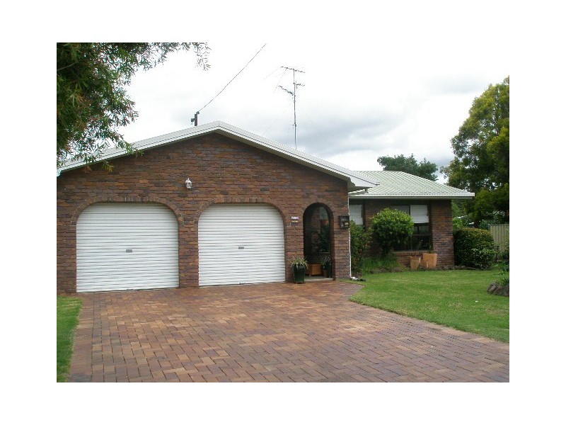 7 THOMAS, Pittsworth QLD 4356