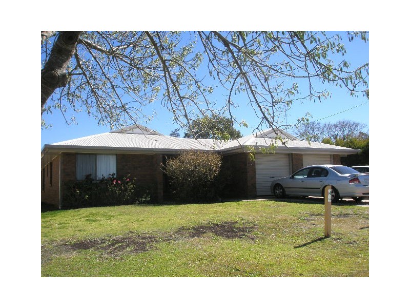 15 Perham, Pittsworth QLD 4356