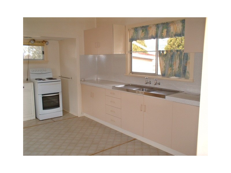 30 Murray Street, Pittsworth QLD 4356