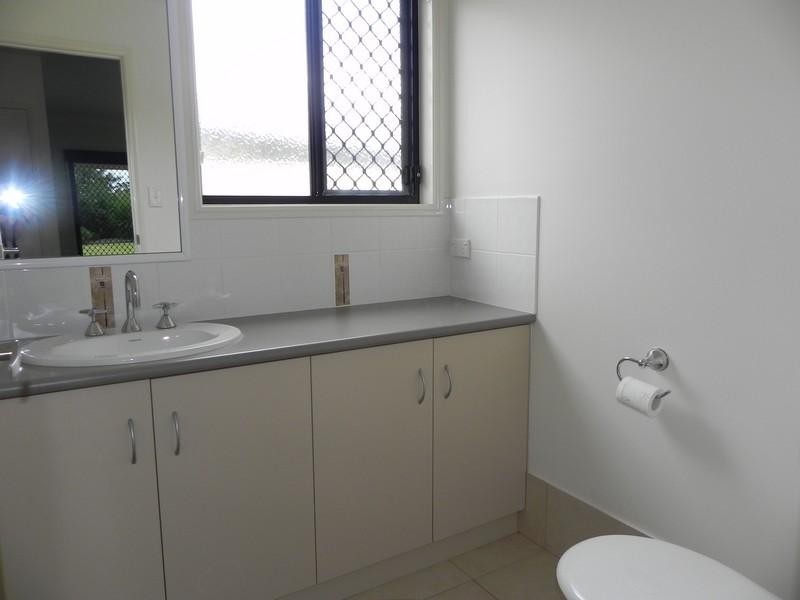 21 Fairway Drive, Pittsworth QLD 4356