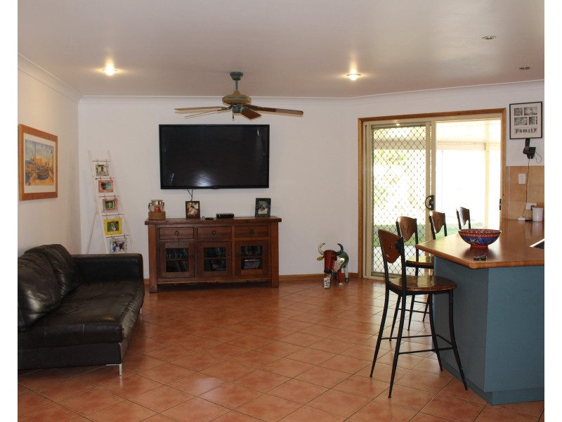 4 McLean Street, Pittsworth QLD 4356