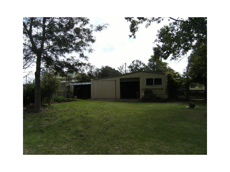 1 MURRAY ST, SOUTHBROOK, Pittsworth QLD 4356