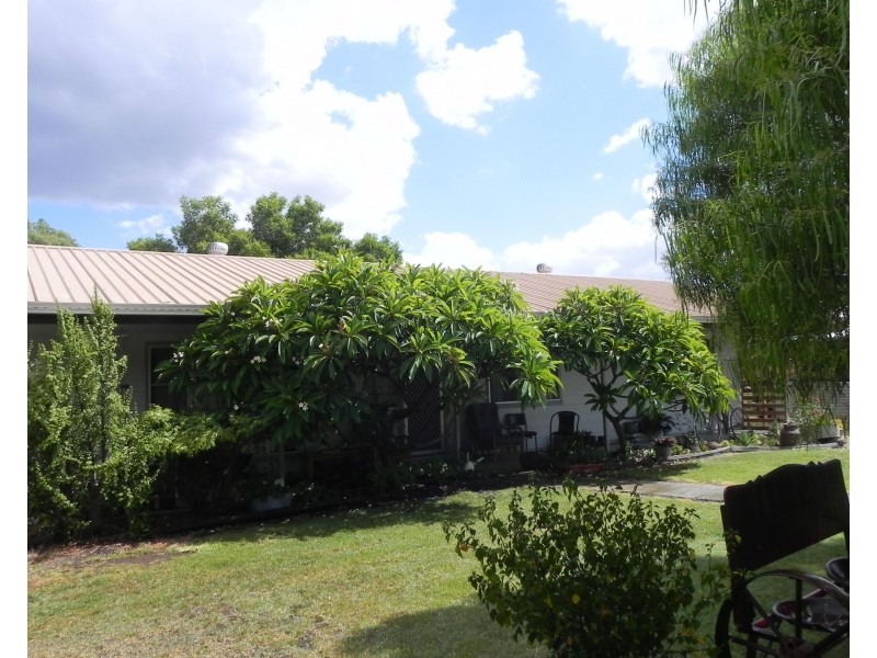 23 John Street, Southbrook QLD 4363