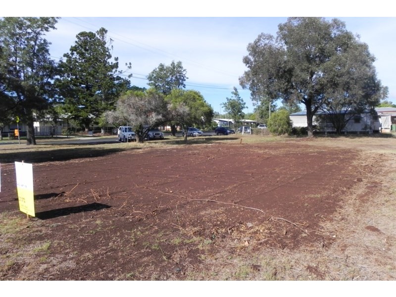 53 Short Street, Pittsworth QLD 4356