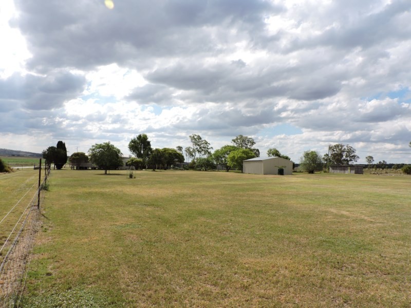 1110 Talgai West, Clifton QLD 4361