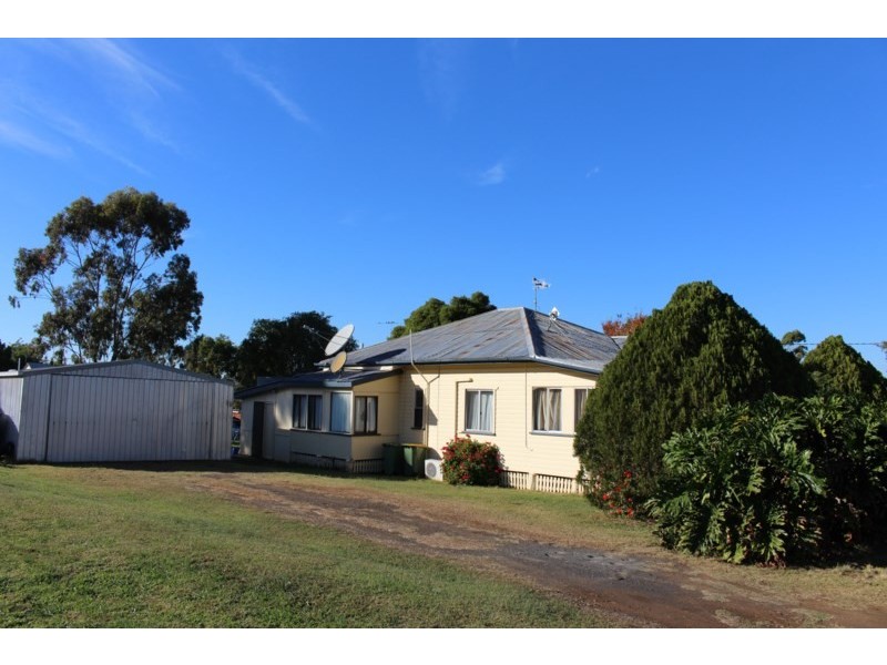 6 Short Street, Southbrook QLD 4363