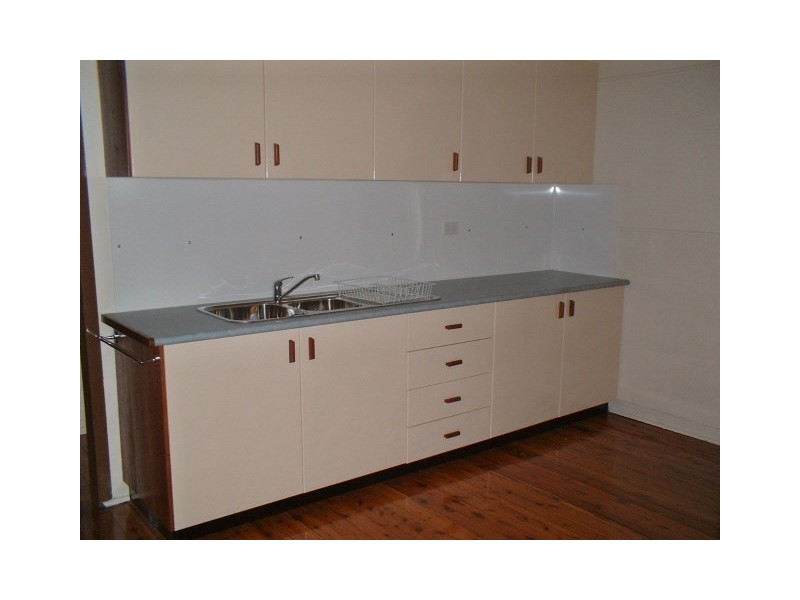 6 Short Street, Southbrook QLD 4363