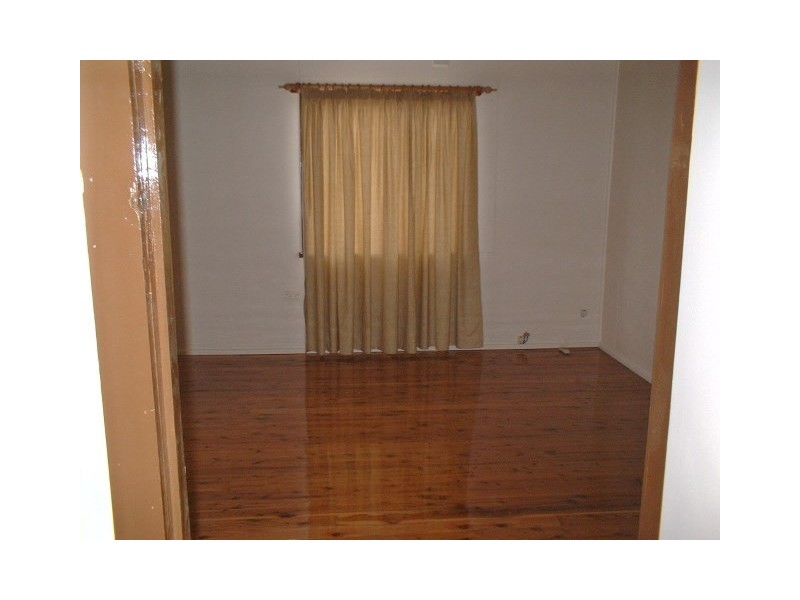 6 Short Street, Southbrook QLD 4363