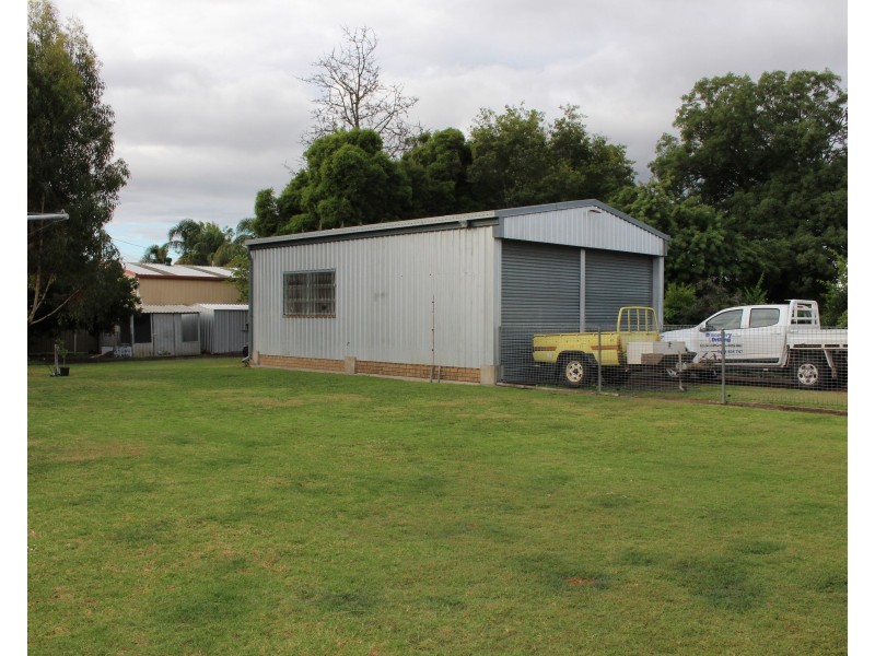 63 Hume, Pittsworth QLD 4356