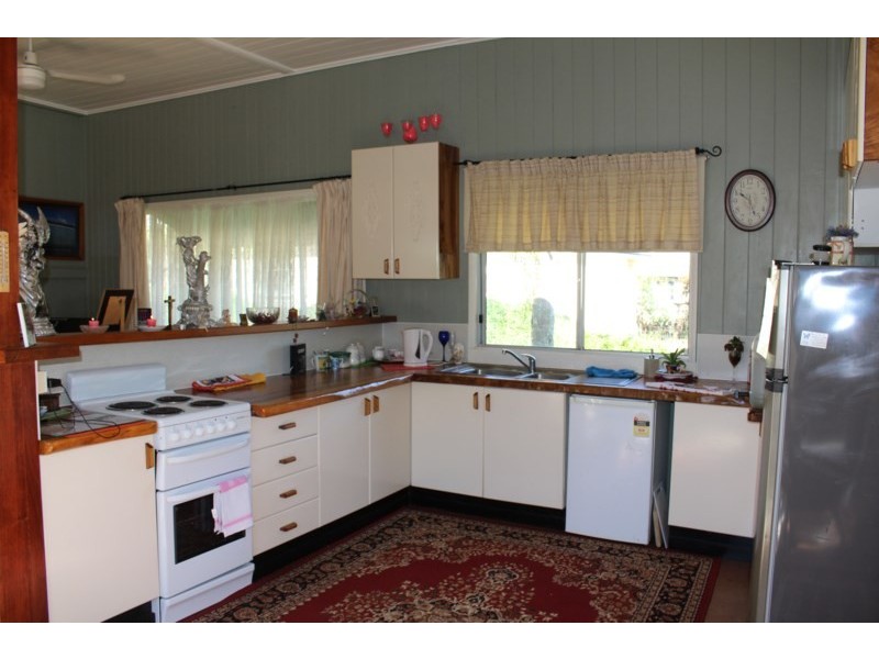 51 Hadley Street, Pittsworth QLD 4356