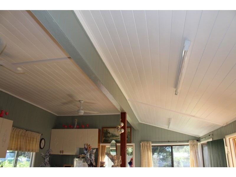 51 Hadley Street, Pittsworth QLD 4356