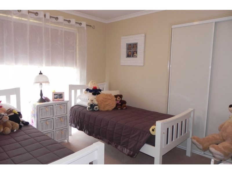 18 Draydon, Pittsworth QLD 4356