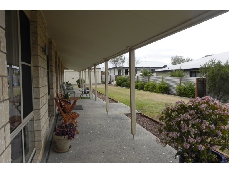 18 Draydon, Pittsworth QLD 4356