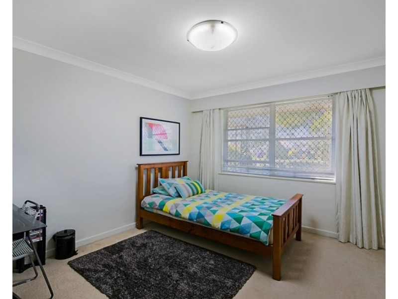 35 Briggs Street, Pittsworth QLD 4356