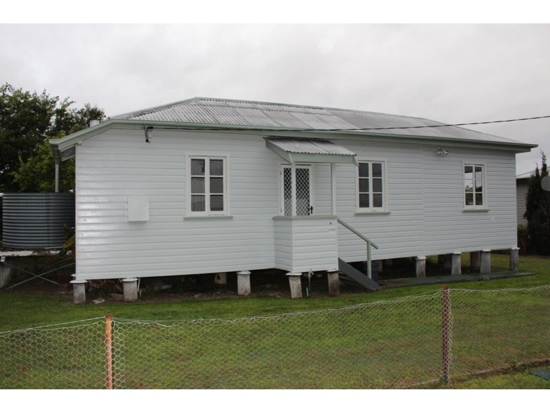 15 Clare Street, Millmerran QLD 4357