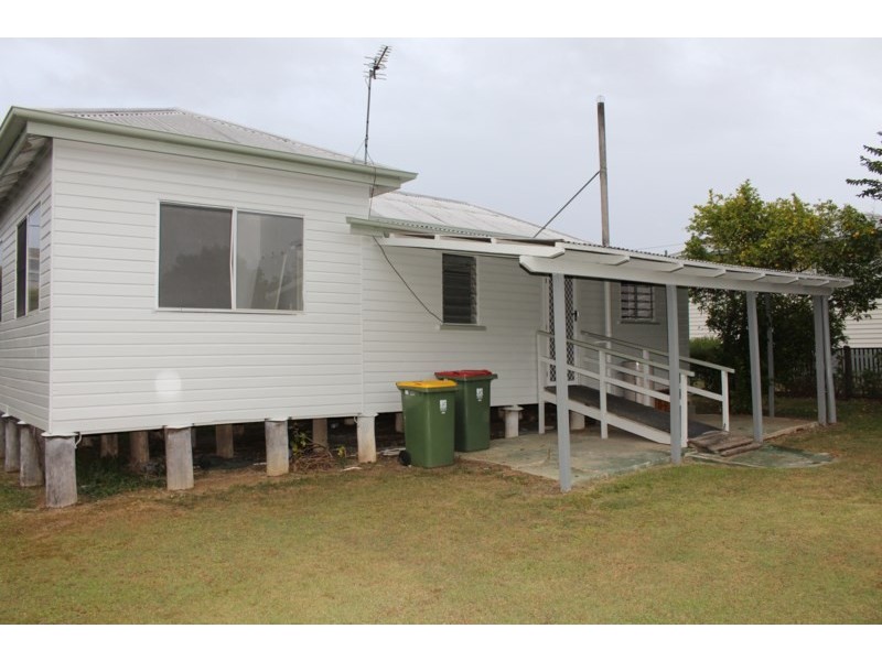 15 Clare Street, Millmerran QLD 4357