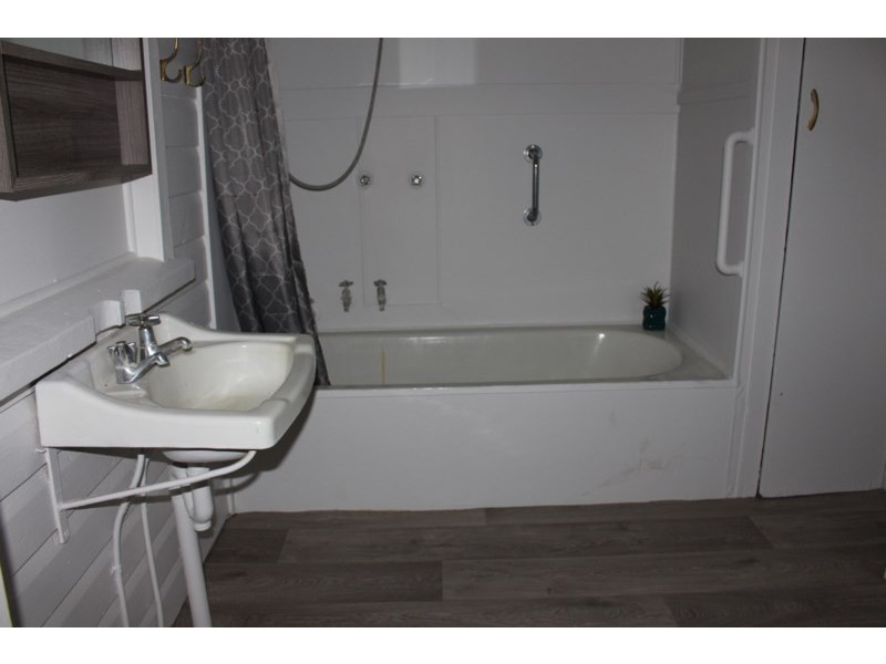 15 Clare Street, Millmerran QLD 4357