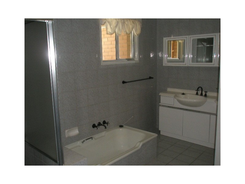 7 Holmes, Pittsworth QLD 4356