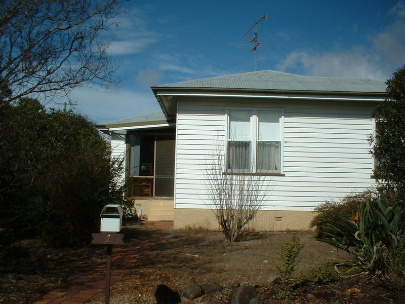 2 Hume, Pittsworth QLD 4356
