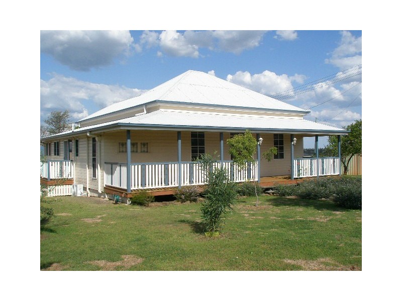 24 Margetts, Pittsworth QLD 4356