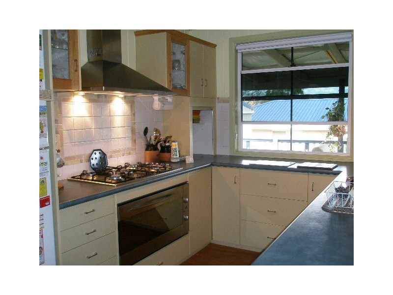 24 Margetts, Pittsworth QLD 4356