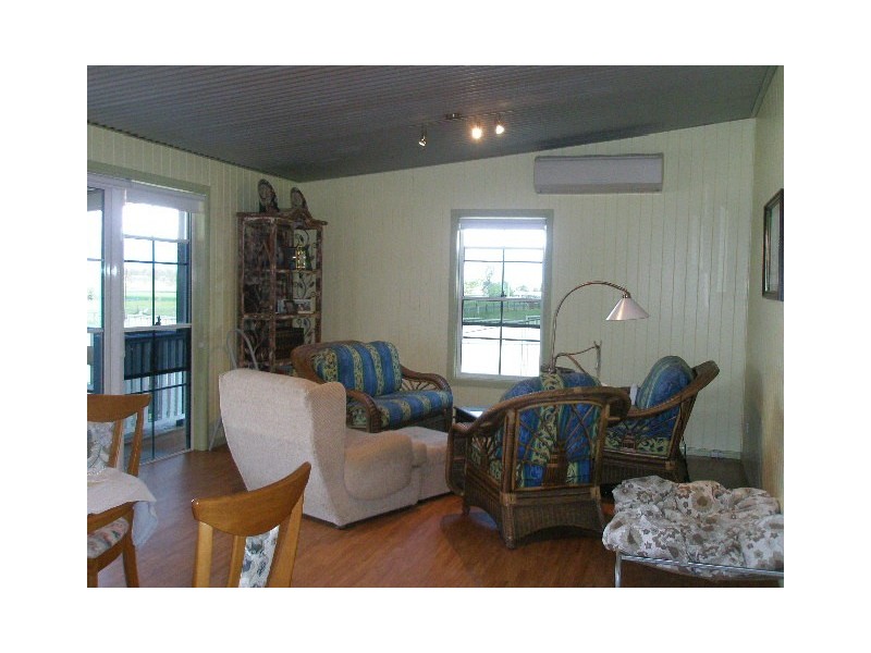 24 Margetts, Pittsworth QLD 4356