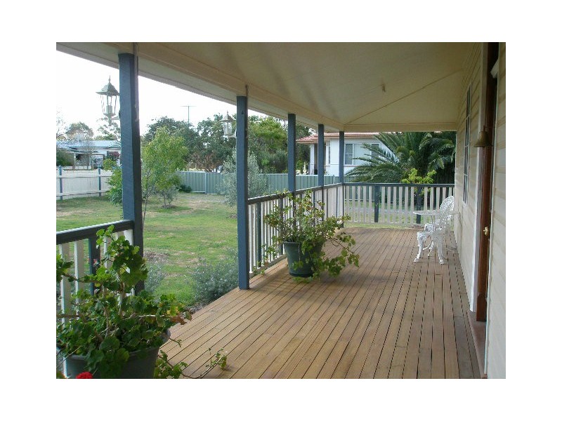 24 Margetts, Pittsworth QLD 4356