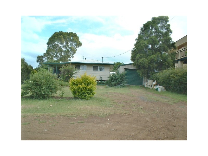 10 Denning Street, Pittsworth QLD 4356