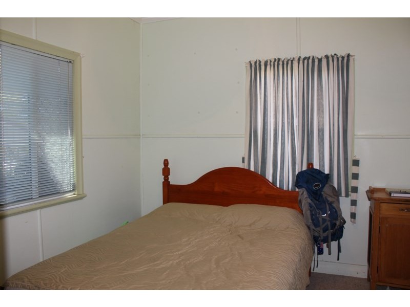 7 Hume Street, Pittsworth QLD 4356